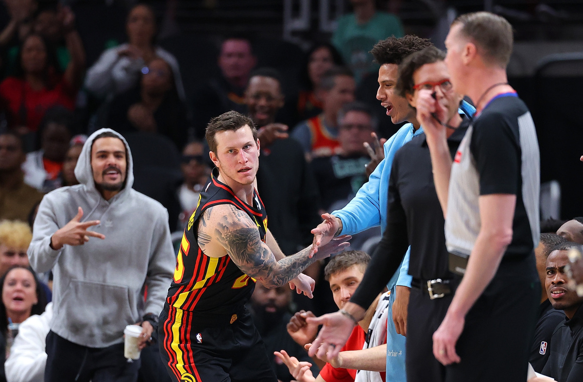 开云中国官网-穆雷在老鹰比赛中惊艳表现萨克拉门托国王单刀错失备战法国杯之后，巴塞罗那状态回暖备战法甲的简单介绍